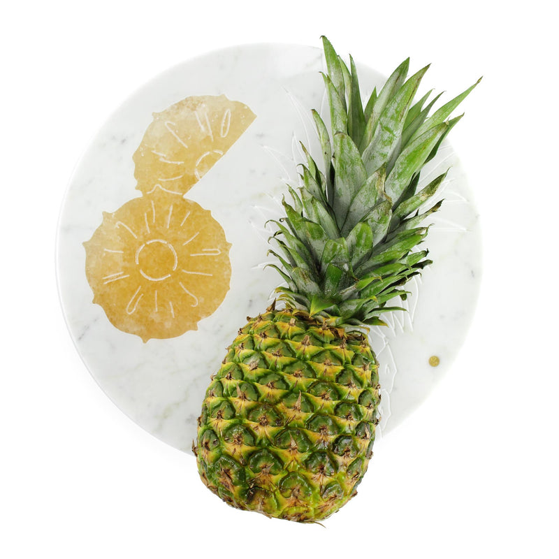 Pineapple - circular centerpiece/serving plate in white Carrara marble