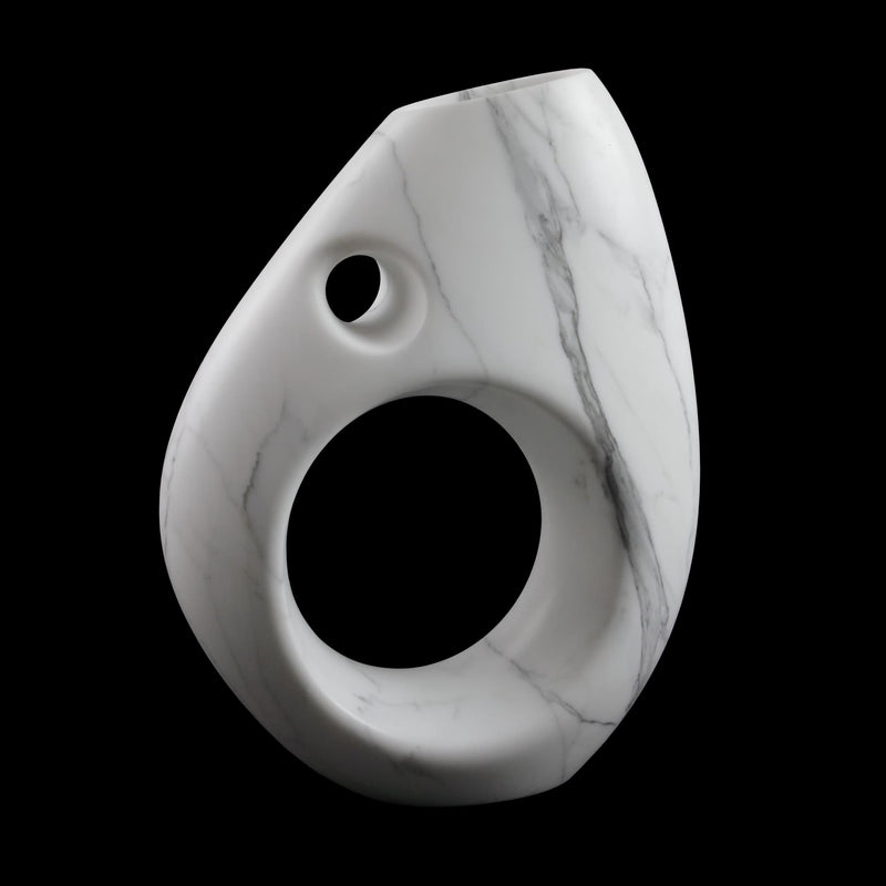 Sculptural vase PV03 in Statuary marble